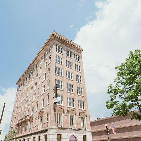 The Esquire Hotel Downtown Gastonia, Ascend Hotel Collection 외부 사진