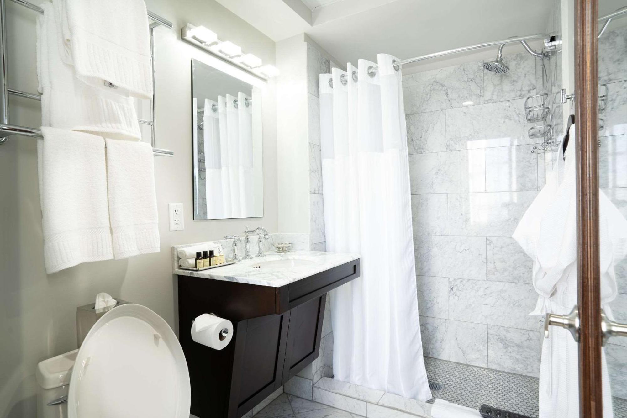 The Esquire Hotel Downtown Gastonia, Ascend Hotel Collection 외부 사진